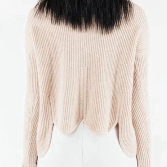Chloé Kristyn Café Au Lait Anna Scallop Sweater, NWT, Size L - Picture 12 of 15